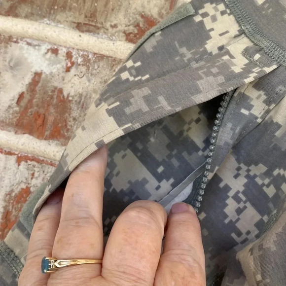 MASSIF US ARMY COMBAT SHIRT (ACS) FLAME RESISTANT ACU - Picture 7 of 12